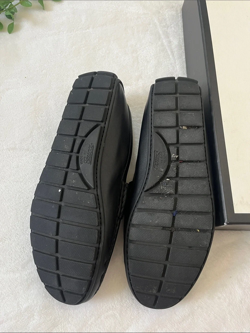 Gucci Black Leather Signature Logo Penny Loafers